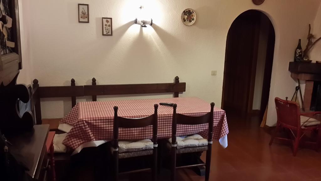 Appartamento Roccione Овиндоли Номер фото